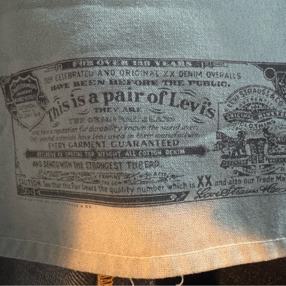 Levi’s Jeans - Picture 4 of 7